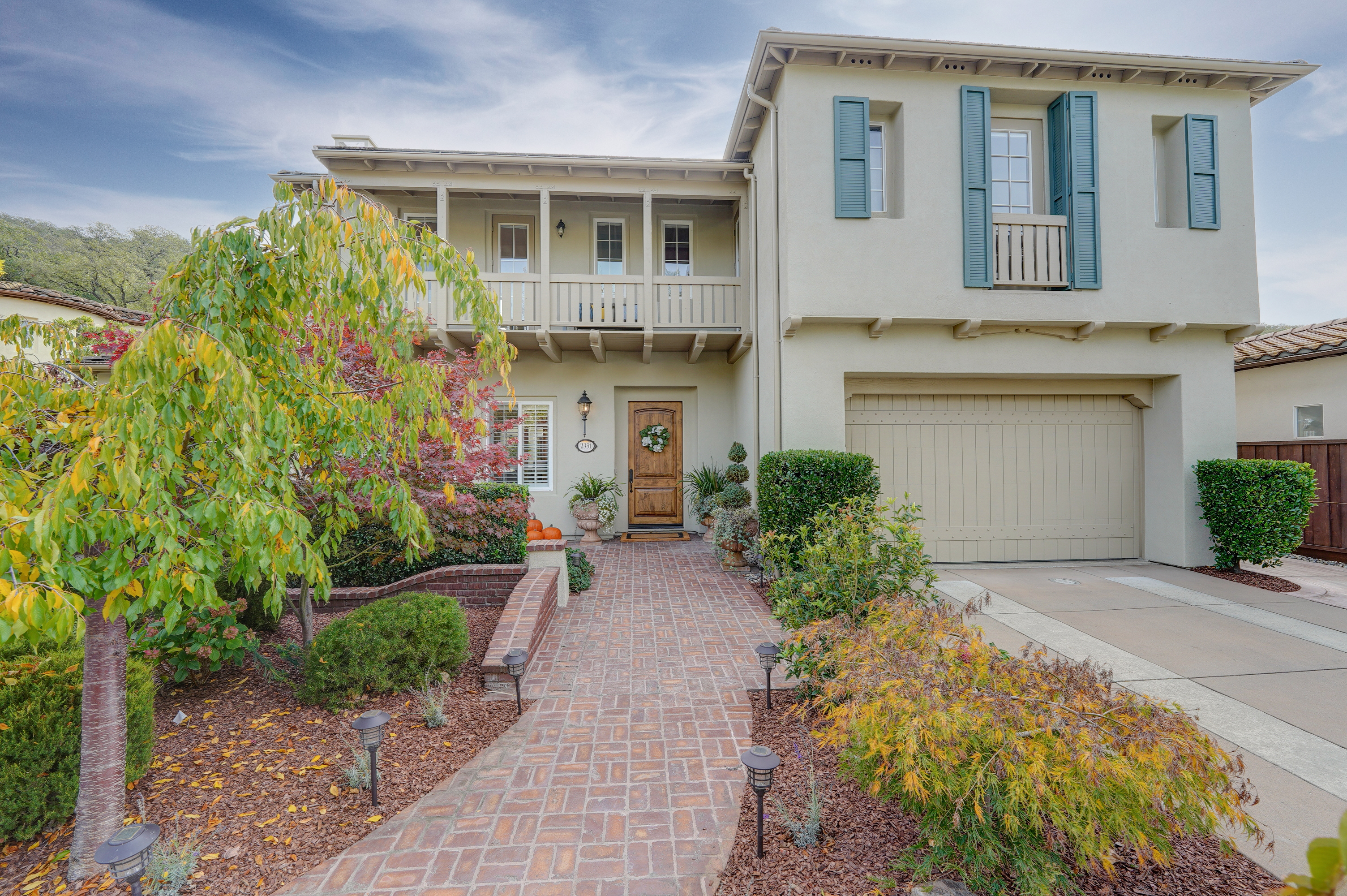 HDR real estate photography – 2331 Young Toms Ct